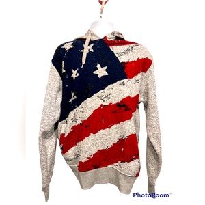 Lavish Society Gray Flag Pullover